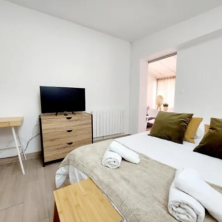 Ravissant T2 Terrasse Privative Et Parking *